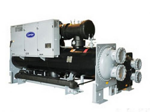   Máy điều hòa trung tâm kiểu trục vít hãng Carrier